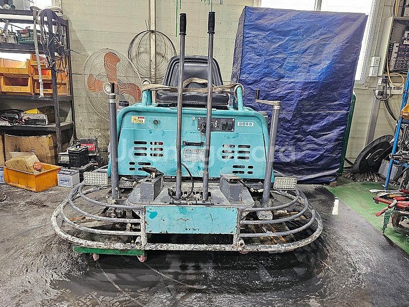 36인치 일반쌍발기 (혼다 27마력 GX690엔진 장착 ) 4브레이드 중고 저렴히 판매합니다--4