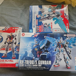 RX-78F00/E 글라스페더 건담 오사카 엑스포 한정 미개봉 팝니다.(1/144, EG+옵션)