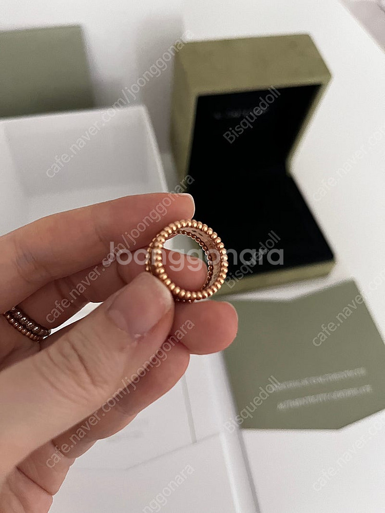 반클리프앤아펠 빼를리 시그니처 링 18K 로즈골드 반지--3