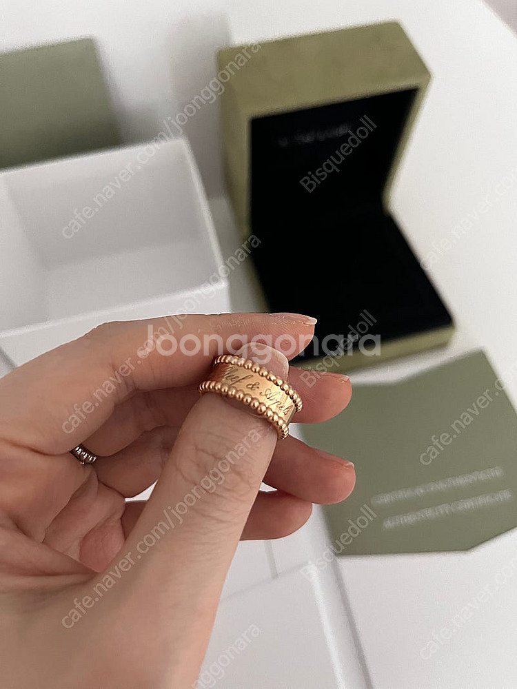 반클리프앤아펠 빼를리 시그니처 링 18K 로즈골드 반지--7