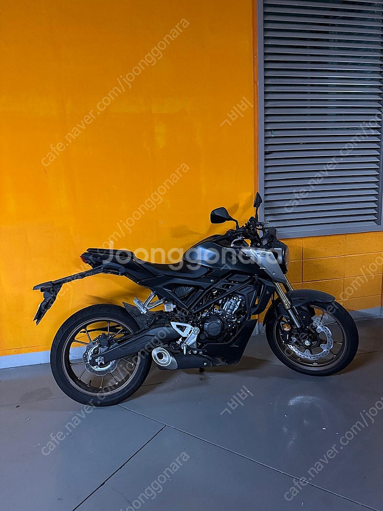혼다 오토바이 cb125r--0