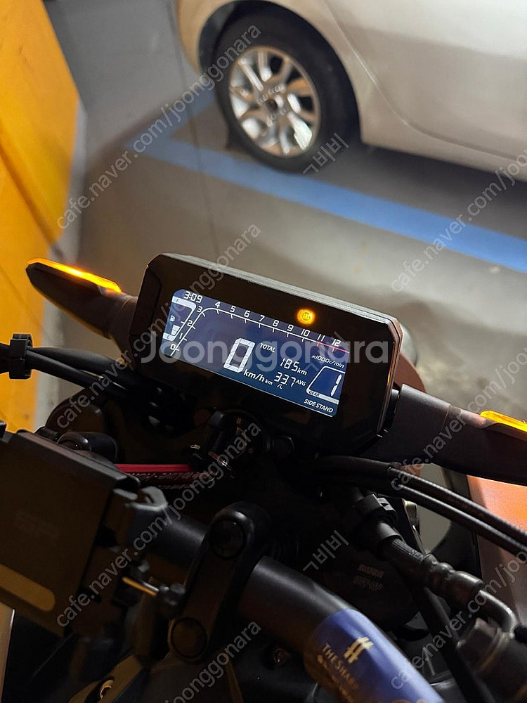 혼다 오토바이 cb125r--2