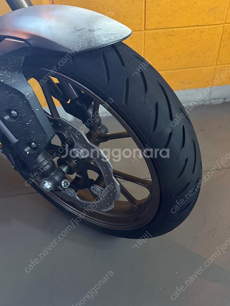 혼다 오토바이 cb125r--5