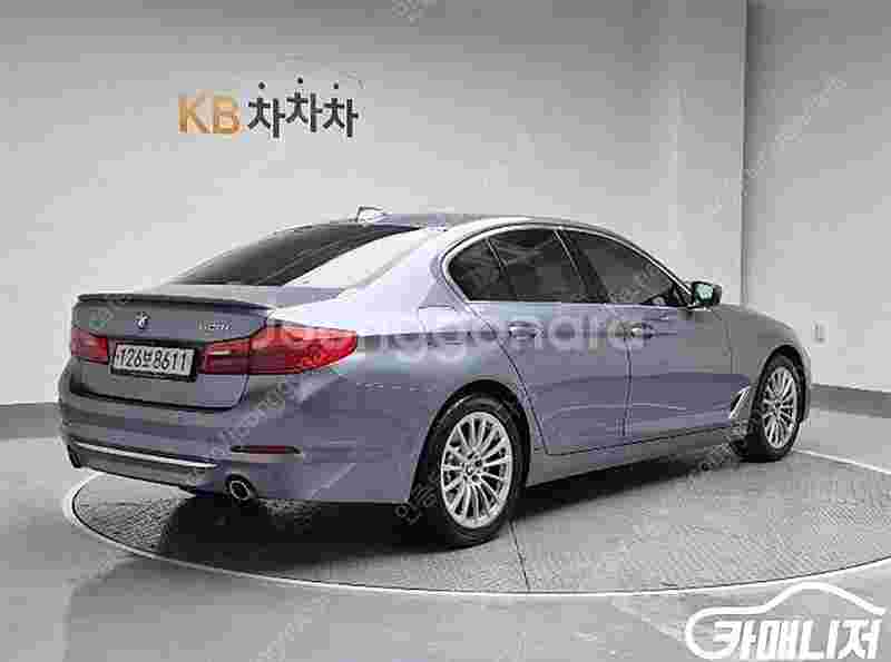 [BMW]5시리즈 (G30) 520i 럭셔리 (5인승)...--4