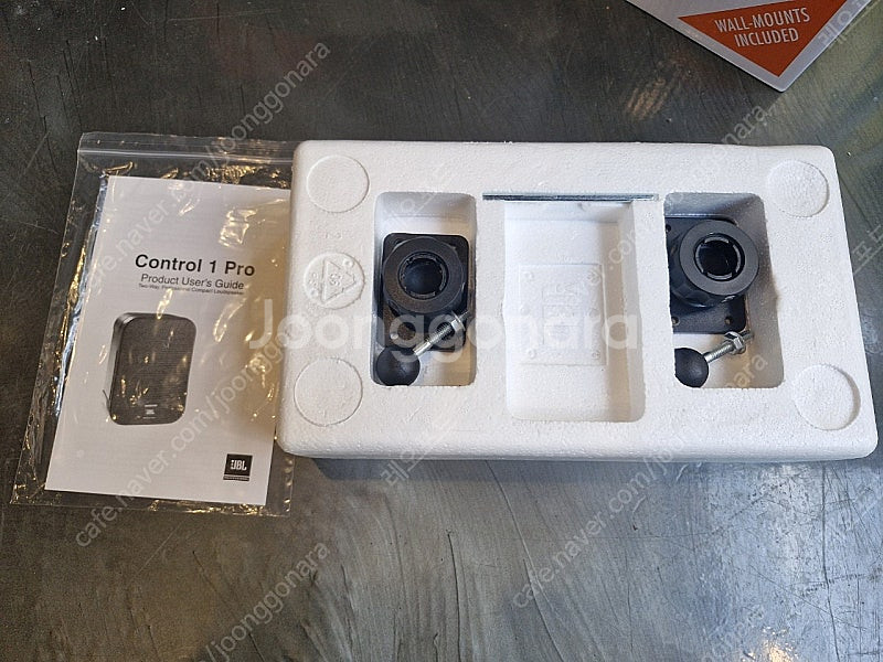 jbl control1 pro 팝니다.--3