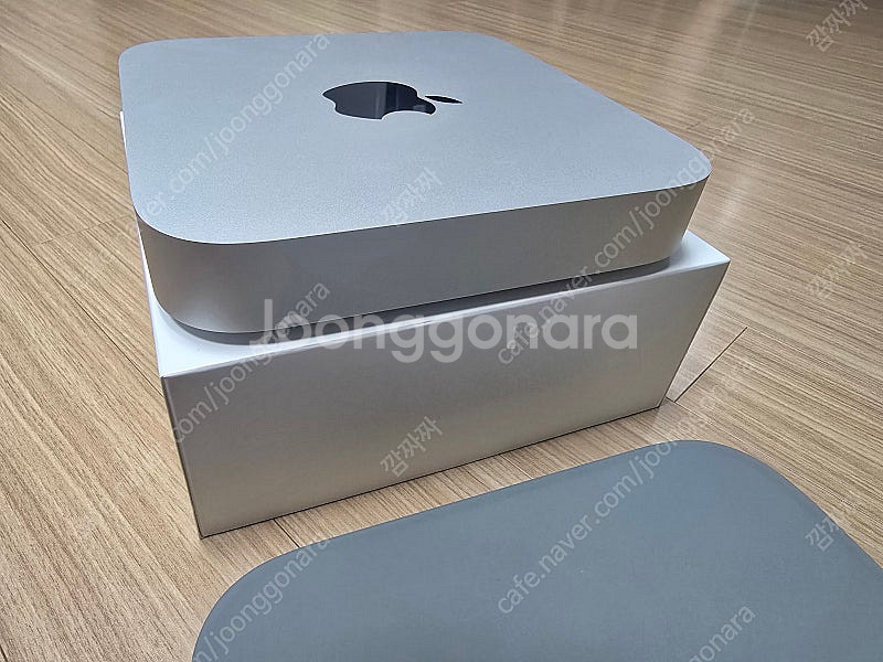 맥미니 m2(Mac mini) 8GB ram, 256G...--1