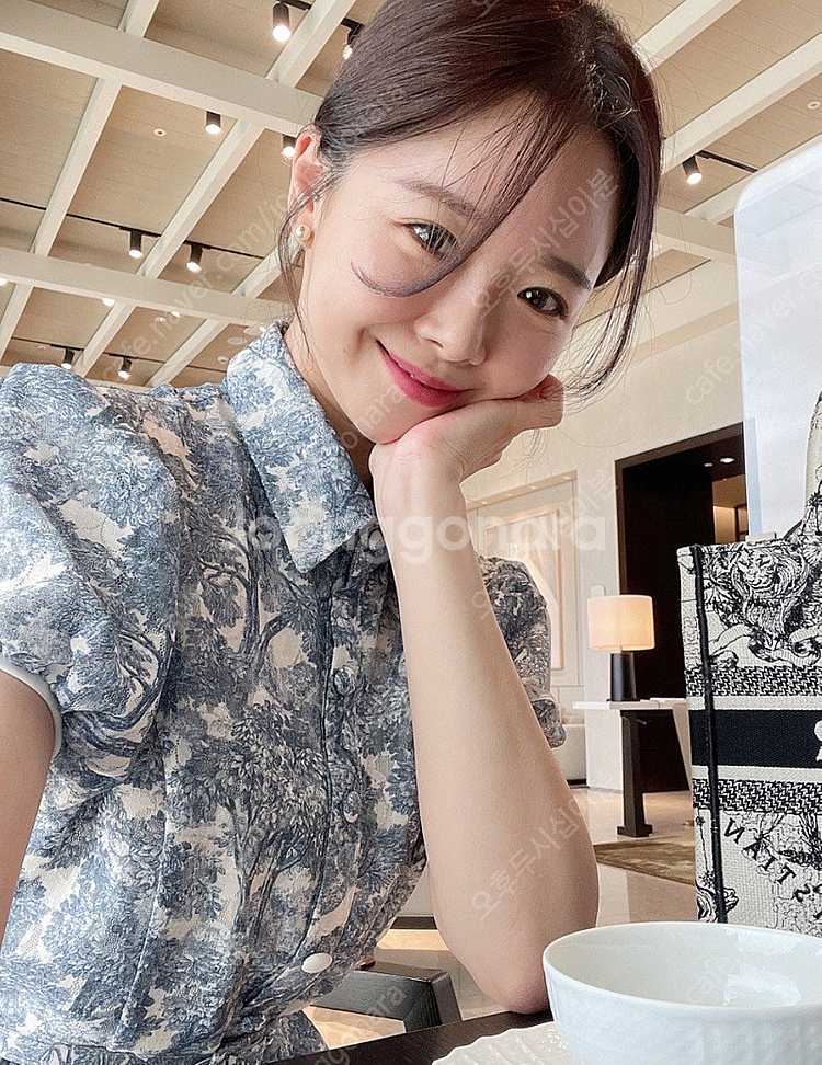 바이씨이 제작 수묵화 원피스 그레이 키작녀--0