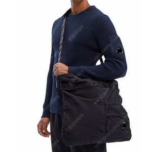 정품 새상품 23만원 CP COMPANY 나일론B 렌즈토트백 가방 씨피컴퍼니