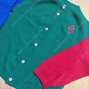 타오니트가디건10y판매해요