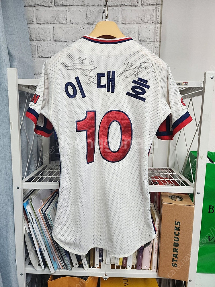 롯데자이언츠 이대호 야구유니폼 S/90/66 동료 친필...--0
