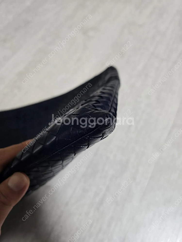 (정품) 보테가베네타 인트레치아토 클러치백 라지 (명품...--2