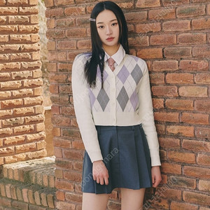스파오 아가일 크롭 가디건