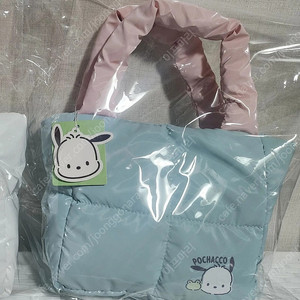 산리오 포차코 가방