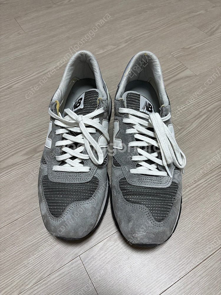 뉴발란스 990v1 280사이즈--1