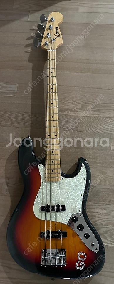 제논 베이스기타--0