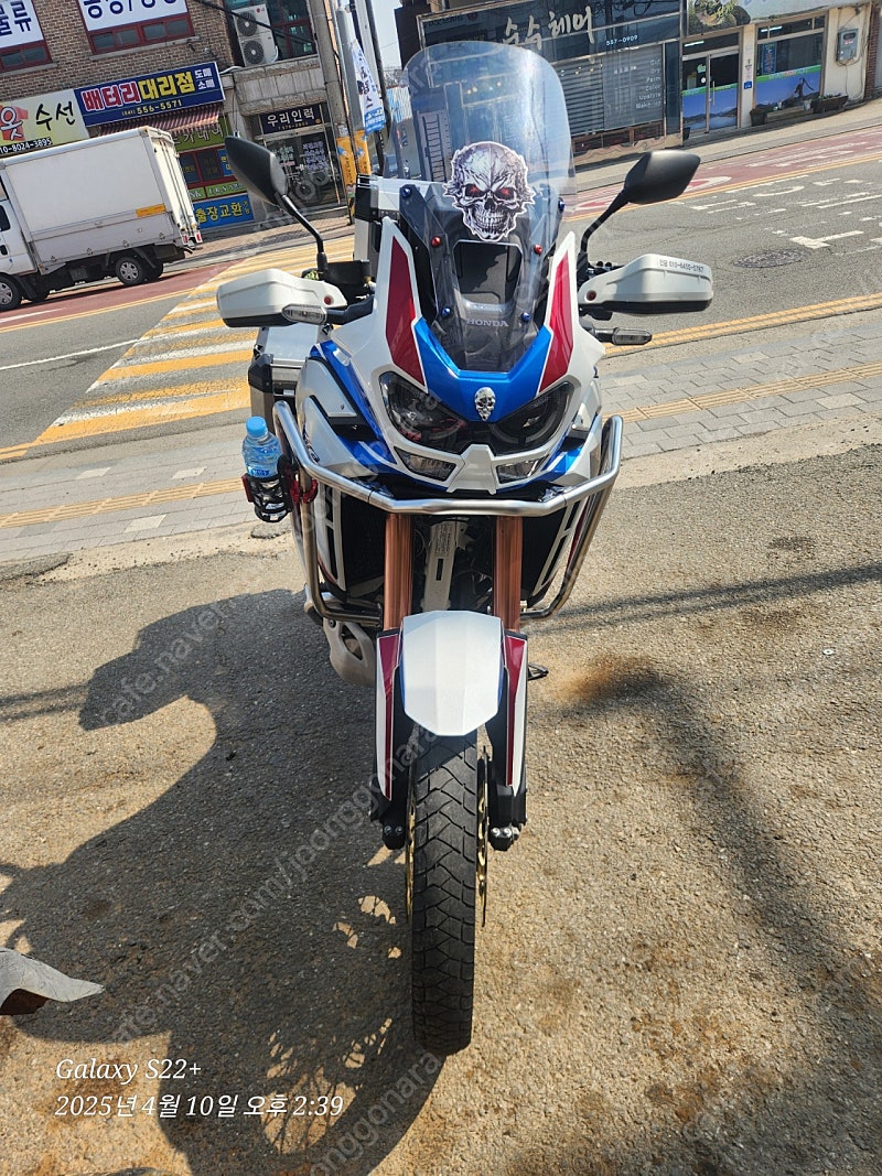 아프리카트윈 crf1100 dct 최상위버젼 풀옵 판매합니다
