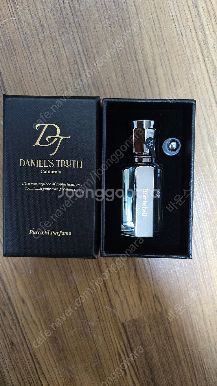 다니엘트루스 오일퍼퓸 밤쉘 10ml 새상품--0