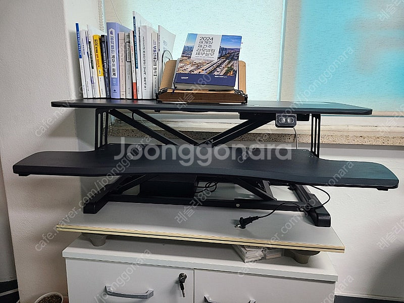 루나랩 높이조절 스탠딩 책상 높낮이조절 전동형--1