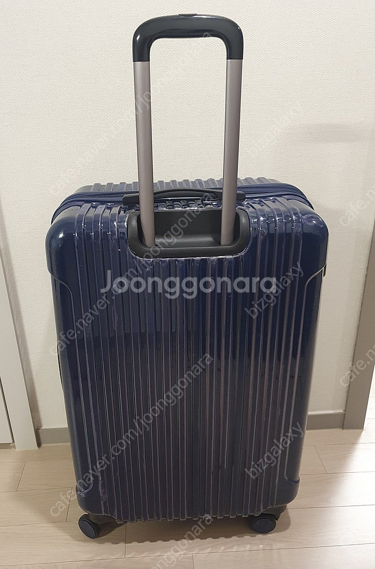 네셔널지오그래픽 28인치 캐리어 팝니다--2