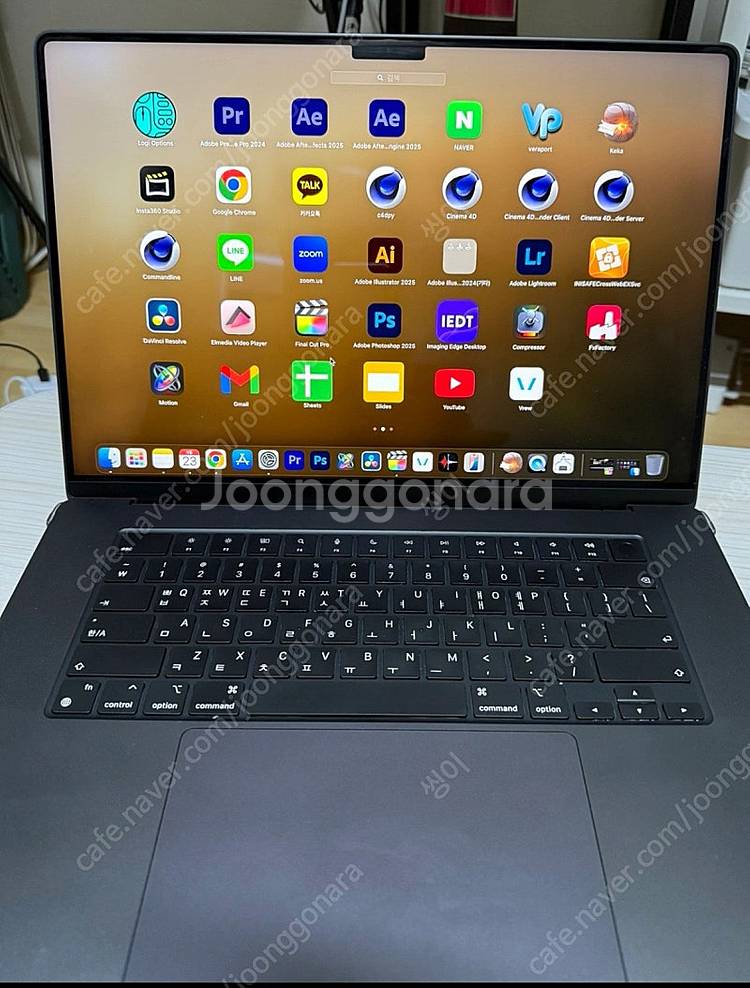 맥북프로 16인치 M3 Pro 18기가 _512 S급 ...--2