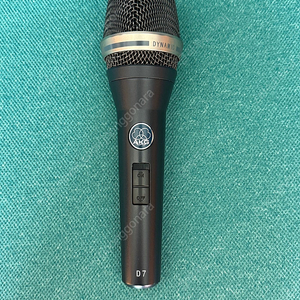 AKG d7 마이크 팝니다