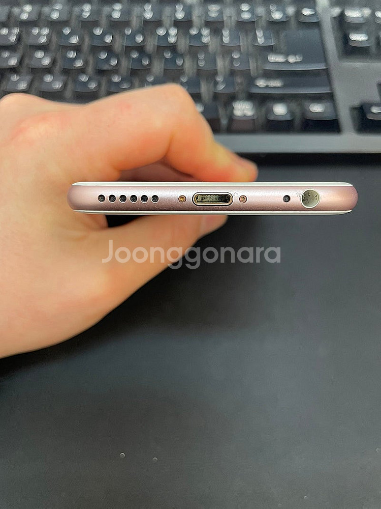 아이폰6S 로즈골드 64GB 가성비좋은 중고9만팝니다.--5