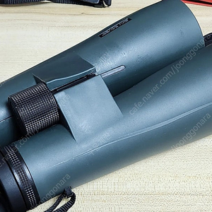 스카이로버 배너클라우드 12x56 쌍안경