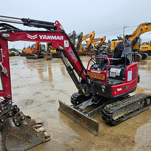 얀마 VIO17 2023년식 가동 팔백시간대 버켓3종 1.7톤급 미니 중고굴삭기 미니017