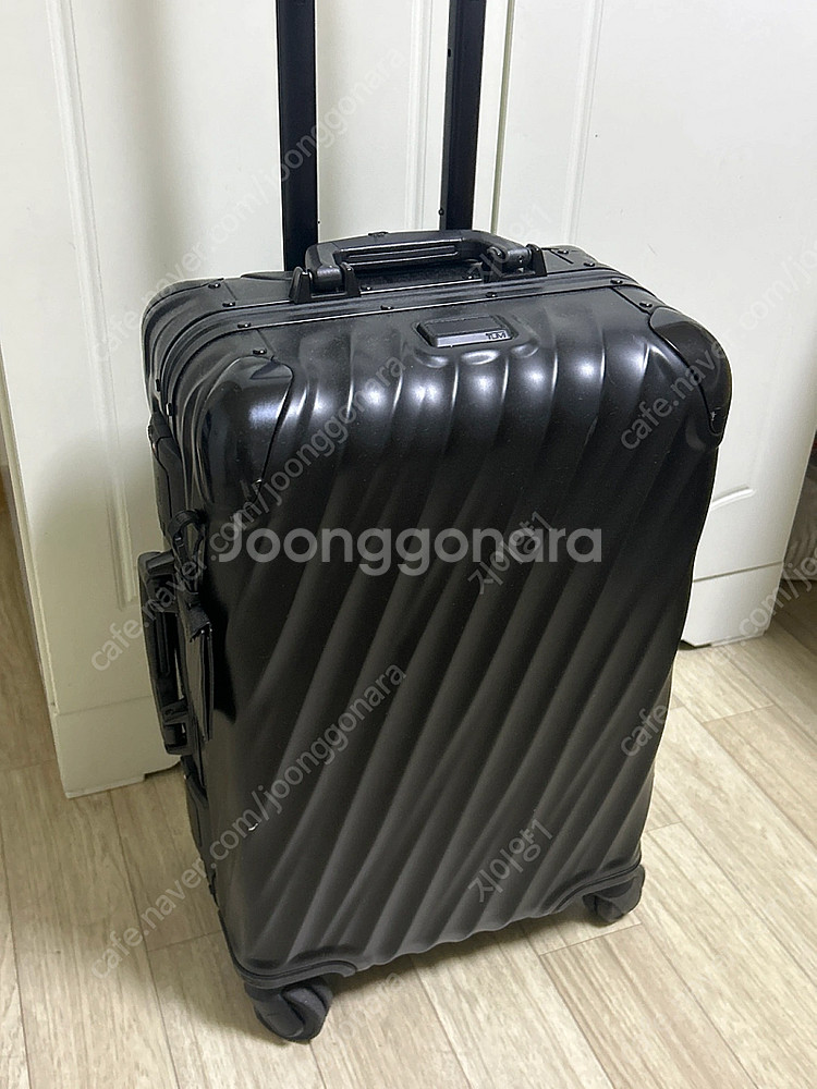 투미 알루미늄 캐리어--0