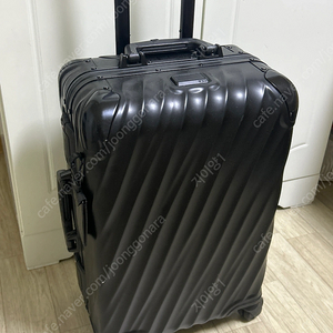 투미 알루미늄 캐리어