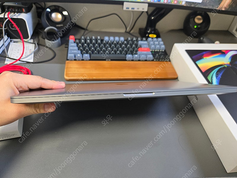 맥북프로 2019 16인치 CTO i9 16G 1TB--4