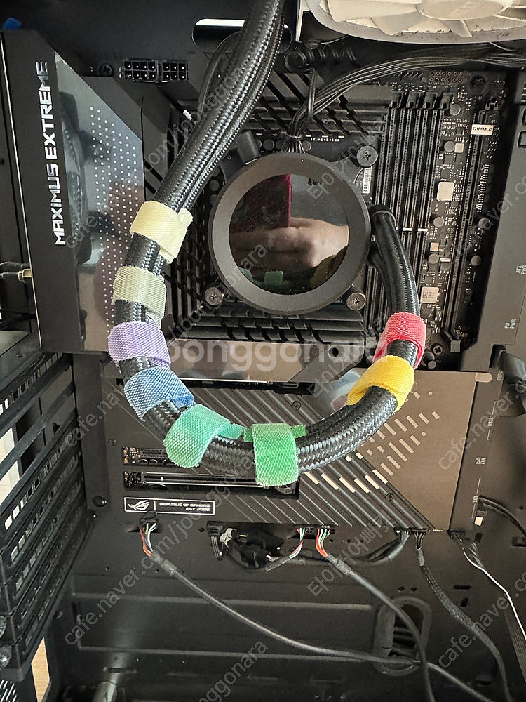 asus z790 extreme--0