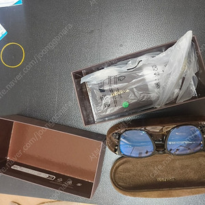 톰포드 블루라이트 차단 안경 팝니다