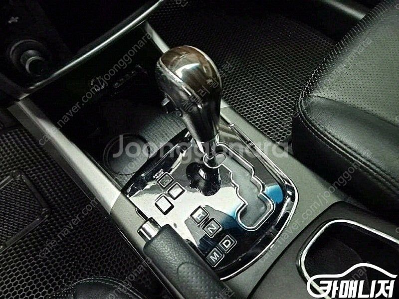 [KG모빌리티(쌍용) ]뉴코란도C 2WD 2.0 CVT...--8