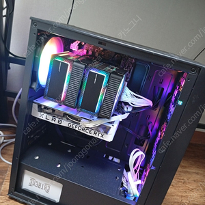 i5 -13세대 rtx 4060화이트 게이밍pc 팔아요
