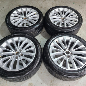 $$ BMW G30 5시리즈 럭셔리 18인치 휠타이어 245 45 18