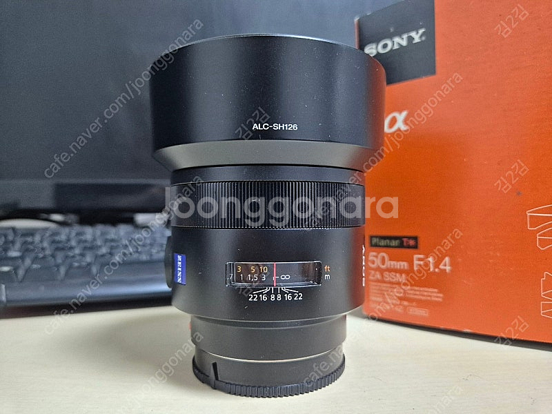 소니 알파마운트 50mm F1.4za 칼쩜사 팝니다.--0