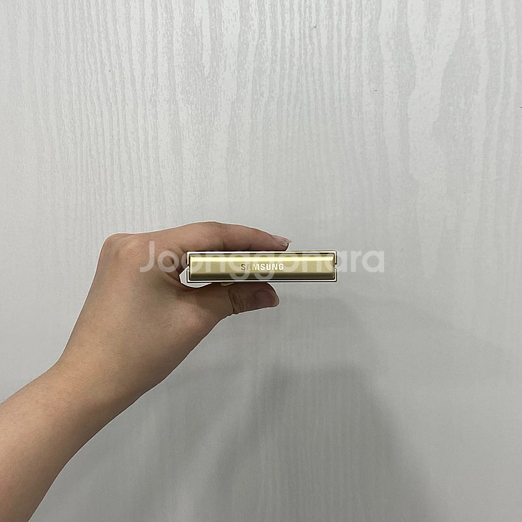 84653 A급. 갤럭시Z플립6 256기가 옐로우 공기...--3