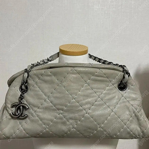 샤넬 그레이 체인 볼링백