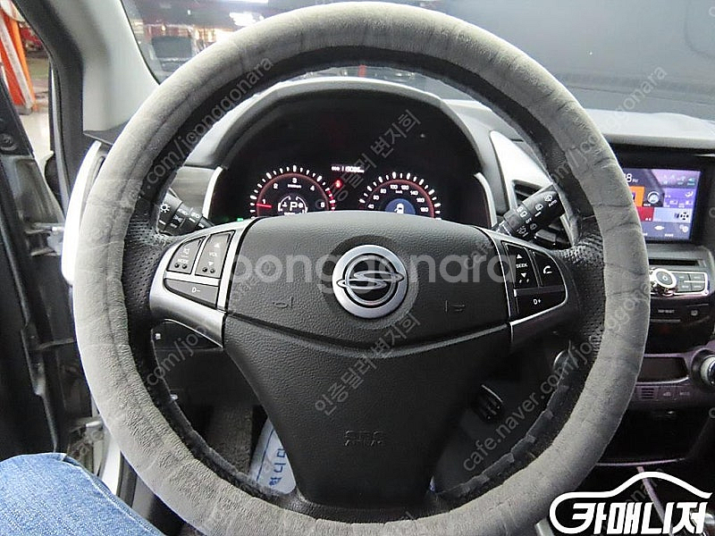 [KG모빌리티(쌍용) ]뉴코란도C 4WD 2.0 CVT...--8