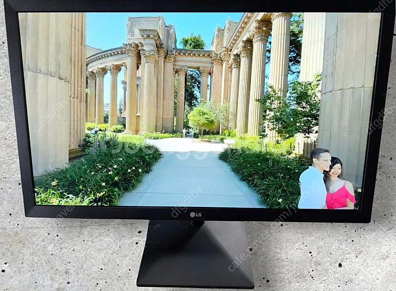 LG 22인치 LED 모니터 22MK430H 팝니다--0