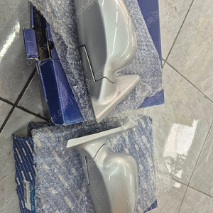티뷰론 사이드미러 새제품 팝니다.