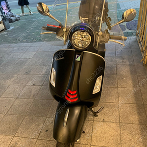 베스파 gts300 21년식 판매합니다