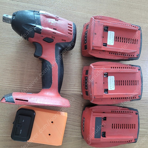 HILTI 22-A 임팩렌치, 배터리 3개 충전기 없음.