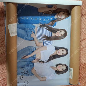 GS25 브레이브 걸스 포스터 2통 일괄