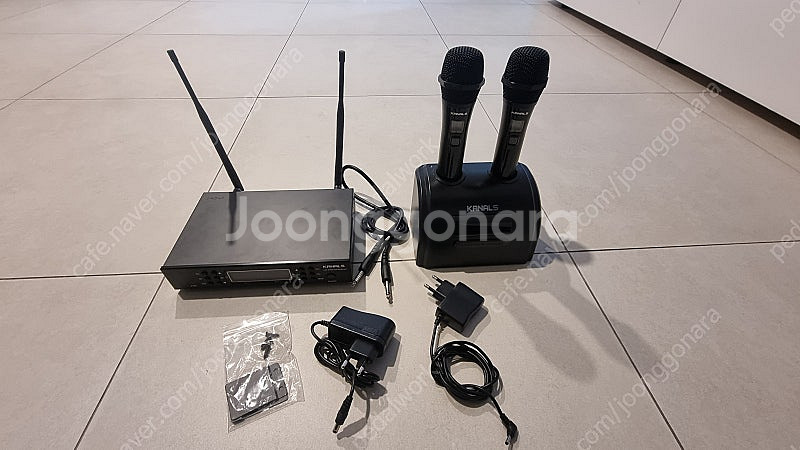 카날스 k9300 무선마이크 셋 판매합니다.--1