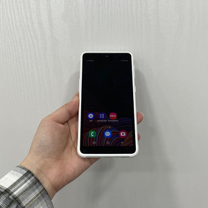 84624 갤럭시X커버5 화이트 64GB 젬꾸러기 키즈폰 팝니다 5만원
