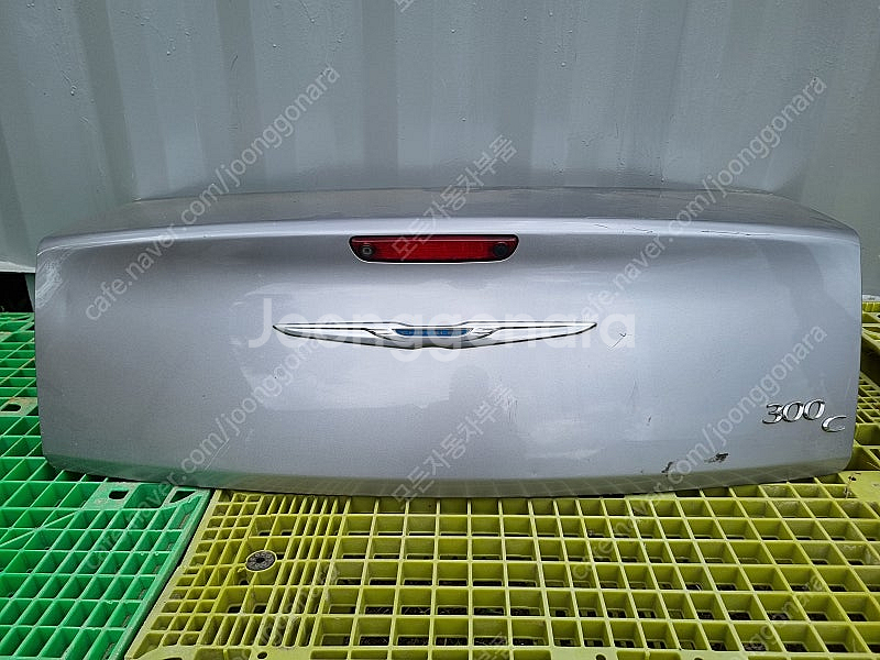 아우디 앞범퍼 어셈블리 뒤범퍼 어셈블리 판매합니다.--4