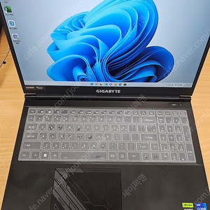 기가바이트 G5 KF5 게이밍노트북(i7 13620H,16G,SSD 1T,RTX 4060)!
