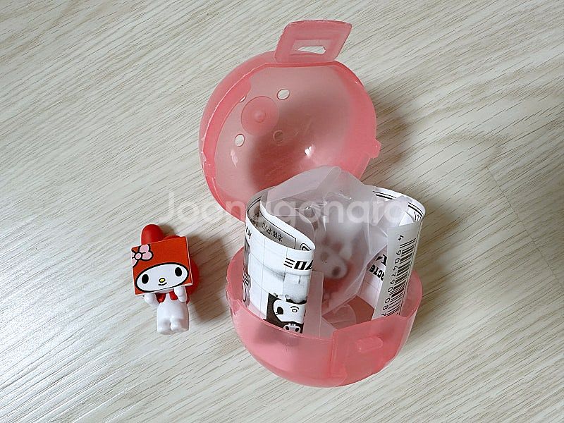 일본 미니어쳐 가챠 뽑기 카메라 산리오 휴지통 자판기--0